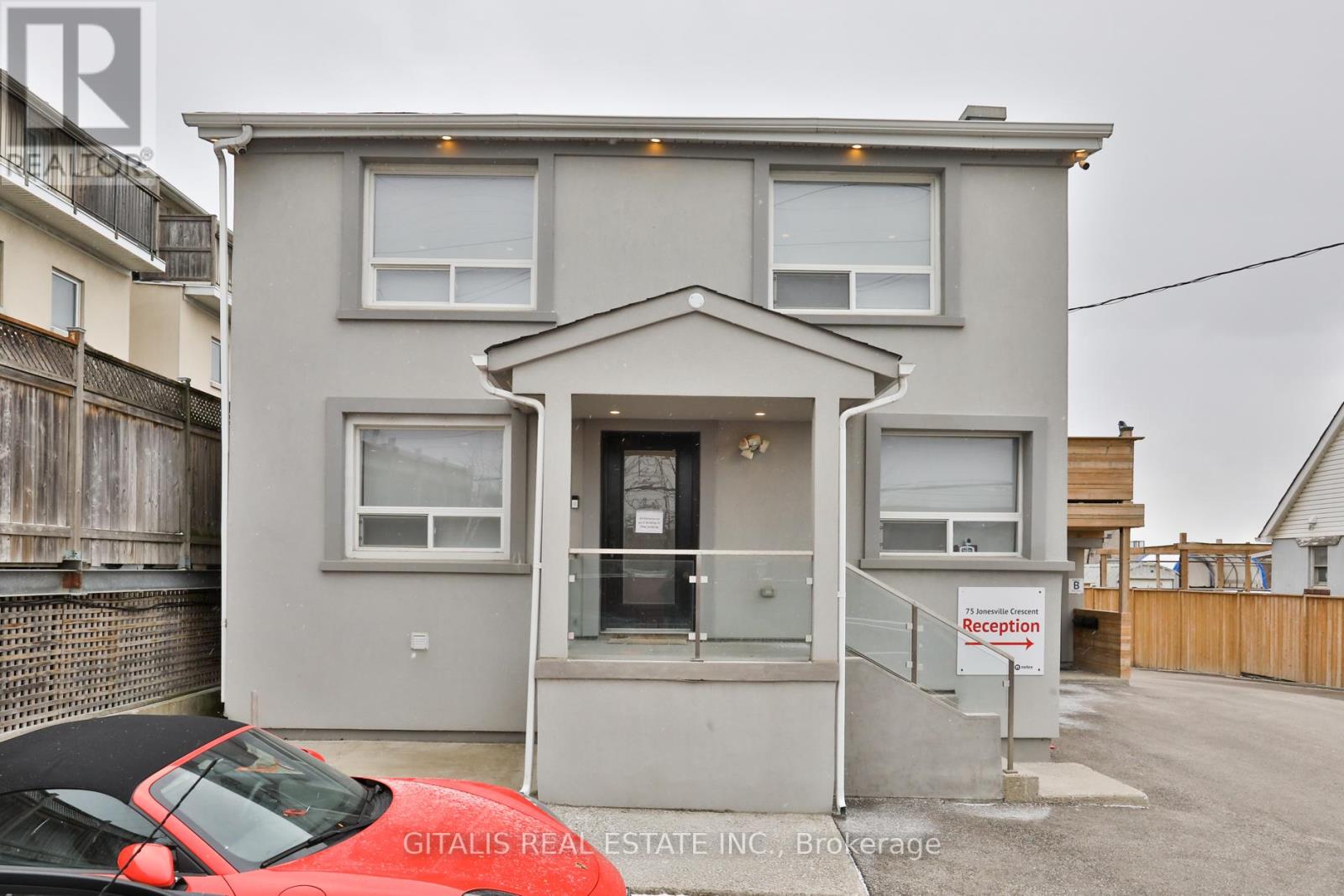 75 Jonesville Crescent, Toronto, Ontario  M4A 1H2 - Photo 3 - C13043324