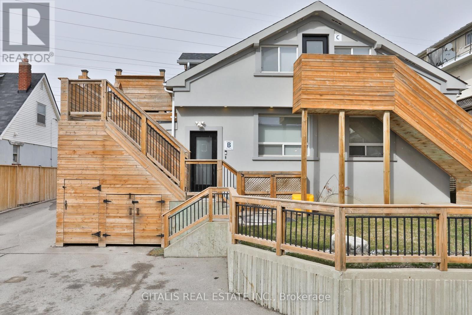 75 Jonesville Crescent, Toronto, Ontario  M4A 1H2 - Photo 4 - C13043324