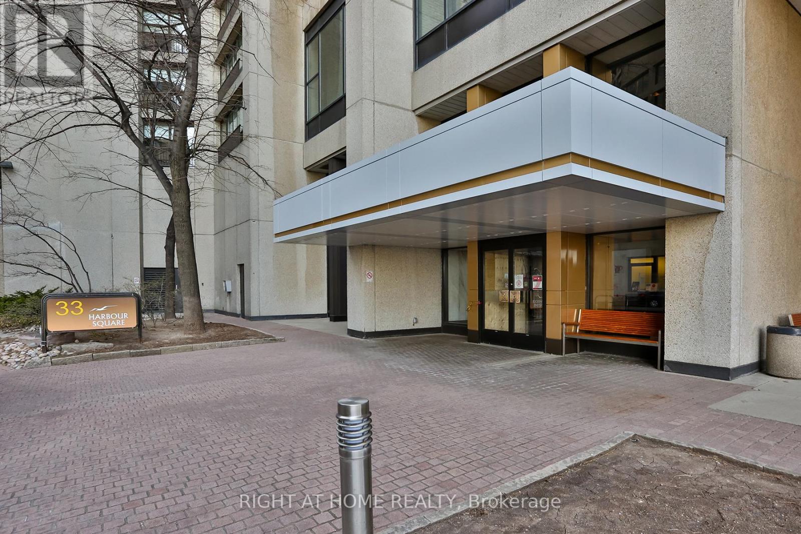 2815 - 33 Harbour Square, Toronto, Ontario  M5J 2G2 - Photo 2 - C13043388