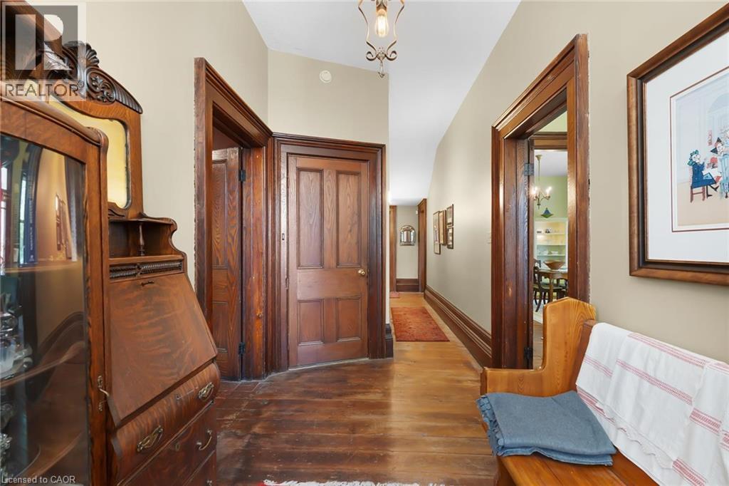 311 Brock Road, Hamilton, Ontario  L9H 5H4 - Photo 13 - 40823983