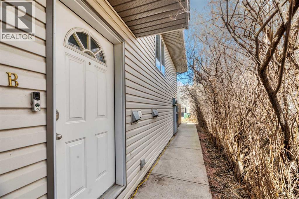 224b 5 Avenue, Strathmore, Alberta  T1P 1B5 - Photo 2 - A2304974