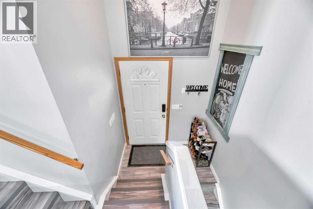 224b 5 Avenue, Strathmore, Alberta  T1P 1B5 - Photo 4 - A2304974