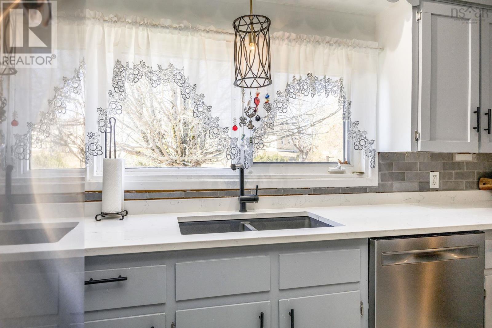 5989 Stellarton Trafalgar Road, Riverton, Nova Scotia  B0K 1S0 - Photo 17 - 202608601