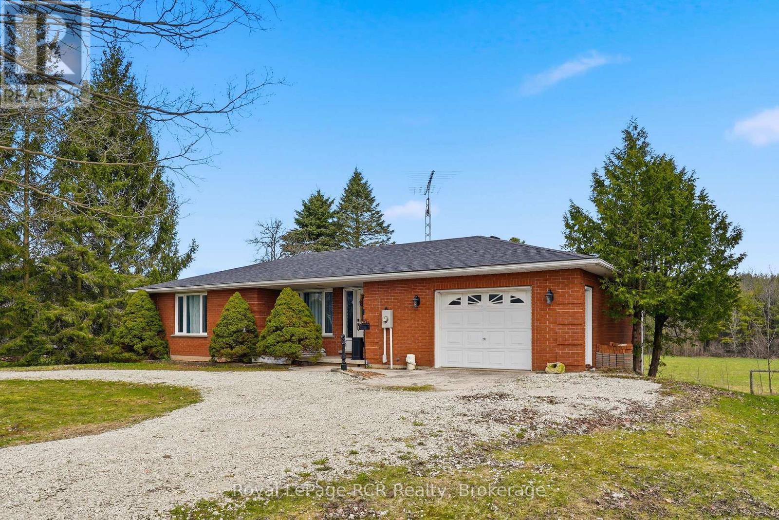 742053 4a Side Road, Chatsworth, Ontario  N0H 1K0 - Photo 9 - X13043358