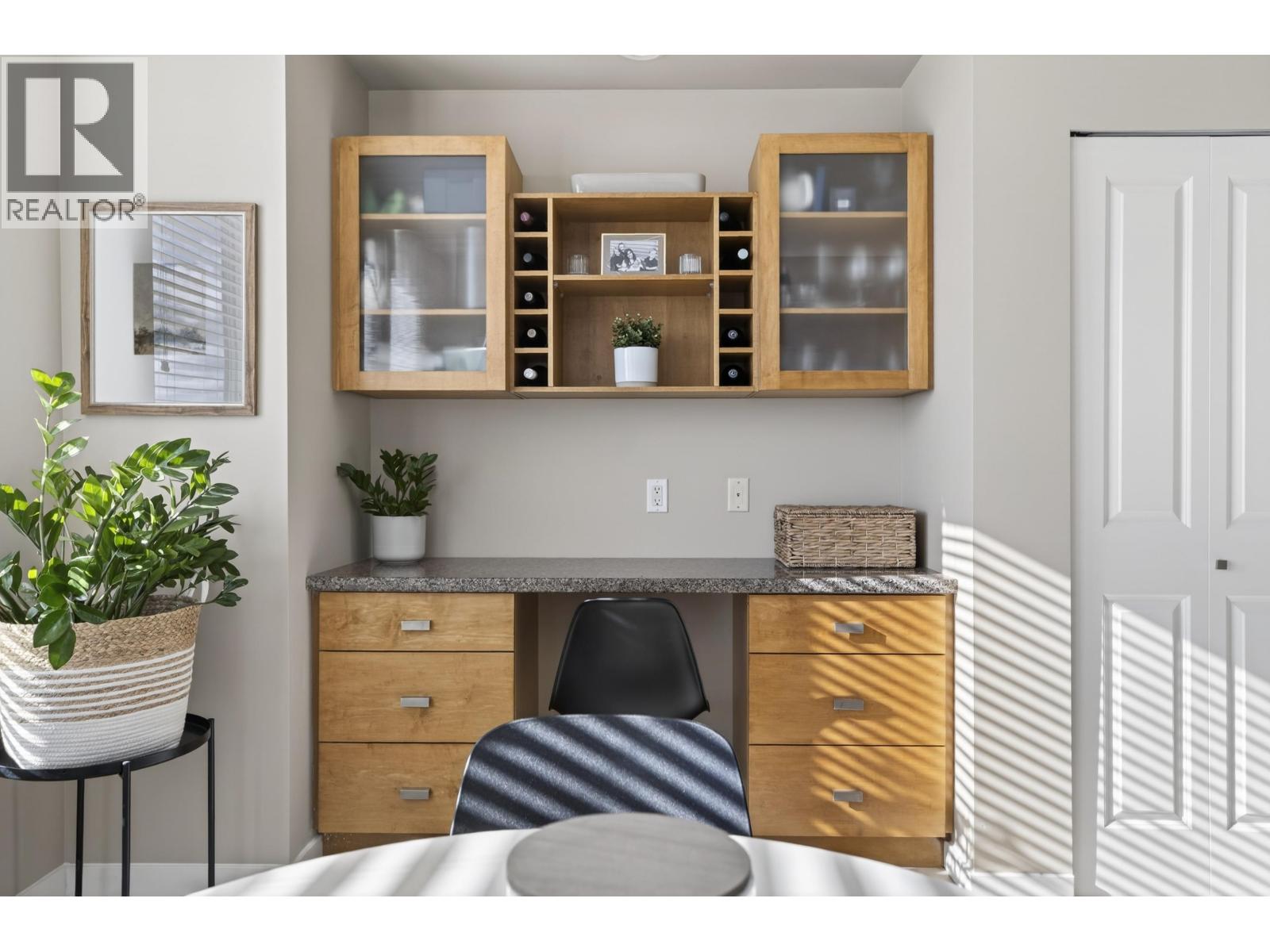 4 Hickory Drive, Port Moody, British Columbia  V3H 5L9 - Photo 11 - R3106266