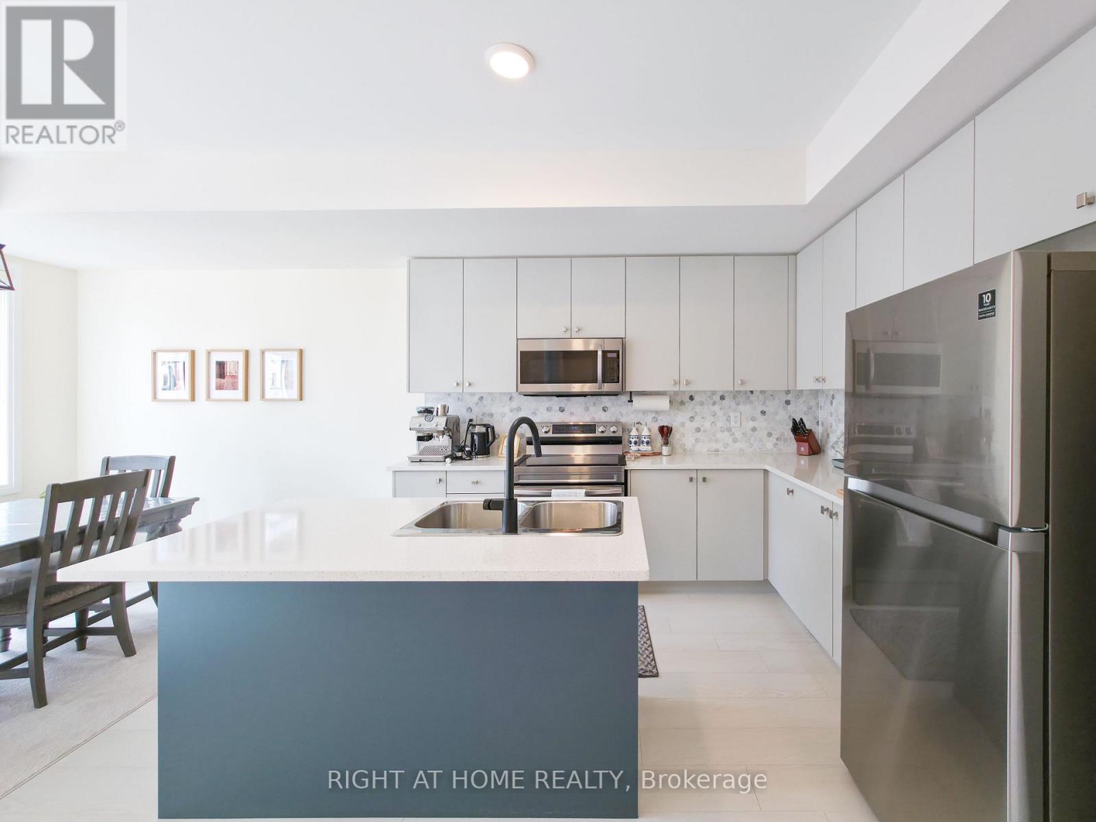 15 Ambereen Place, Clarington, Ontario  L1C 5P2 - Photo 10 - E13043306