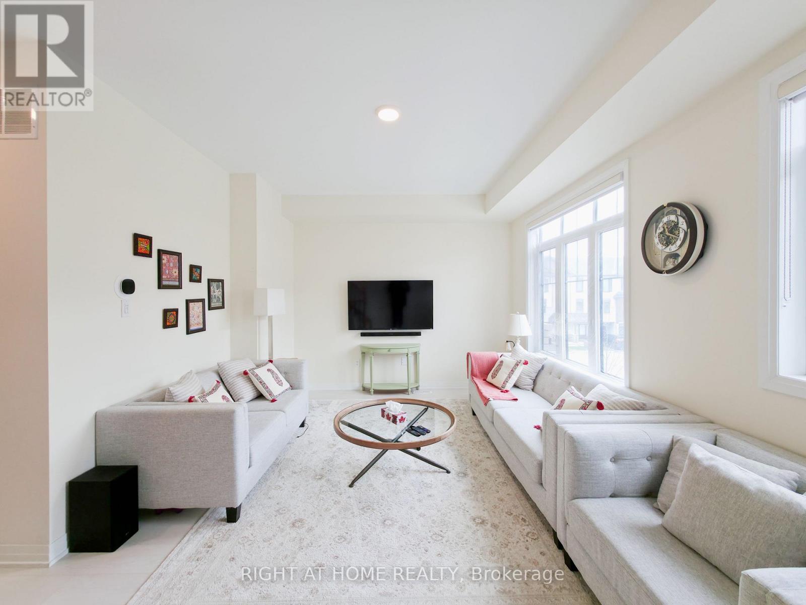 15 Ambereen Place, Clarington, Ontario  L1C 5P2 - Photo 15 - E13043306