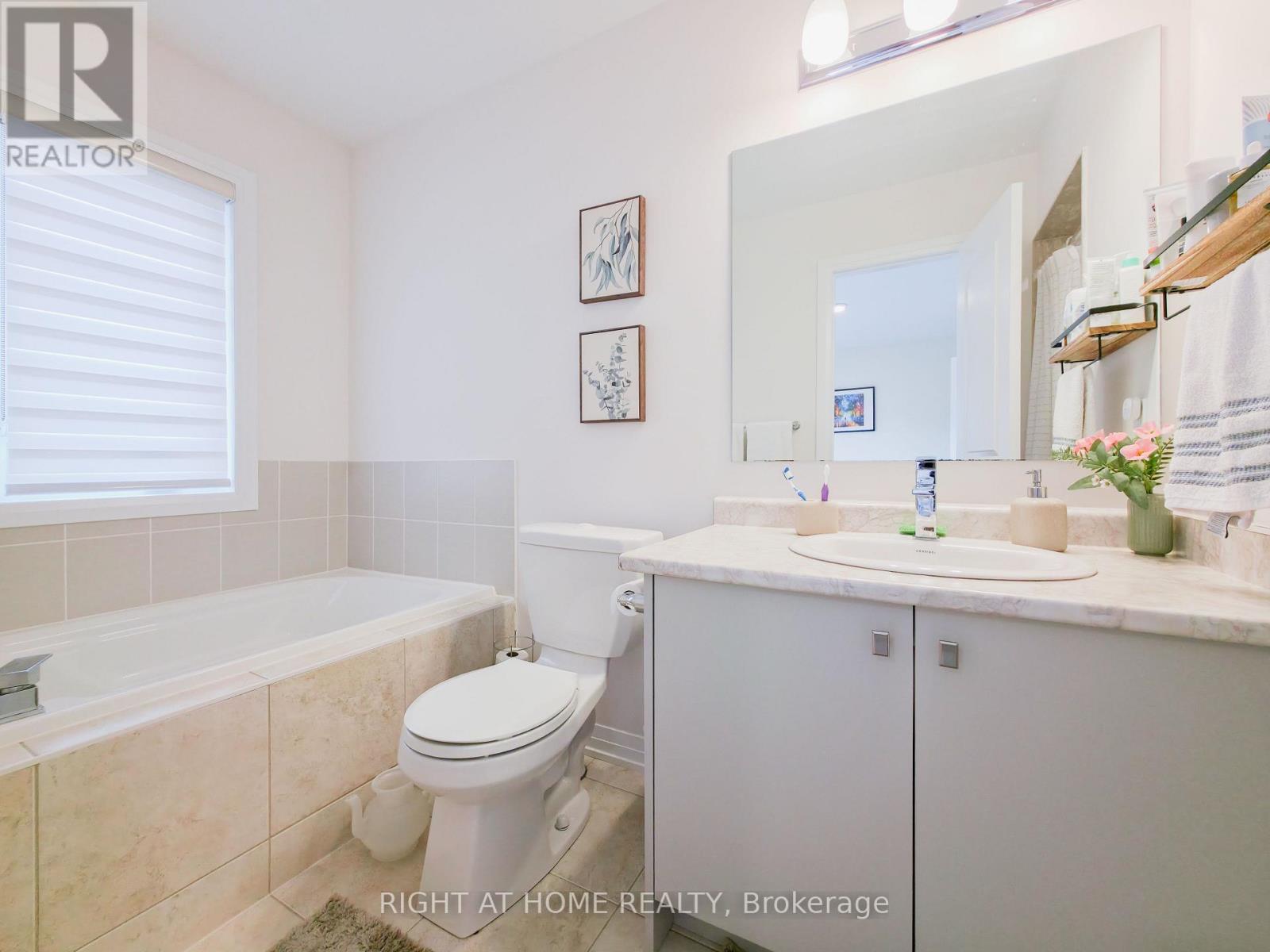 15 Ambereen Place, Clarington, Ontario  L1C 5P2 - Photo 25 - E13043306