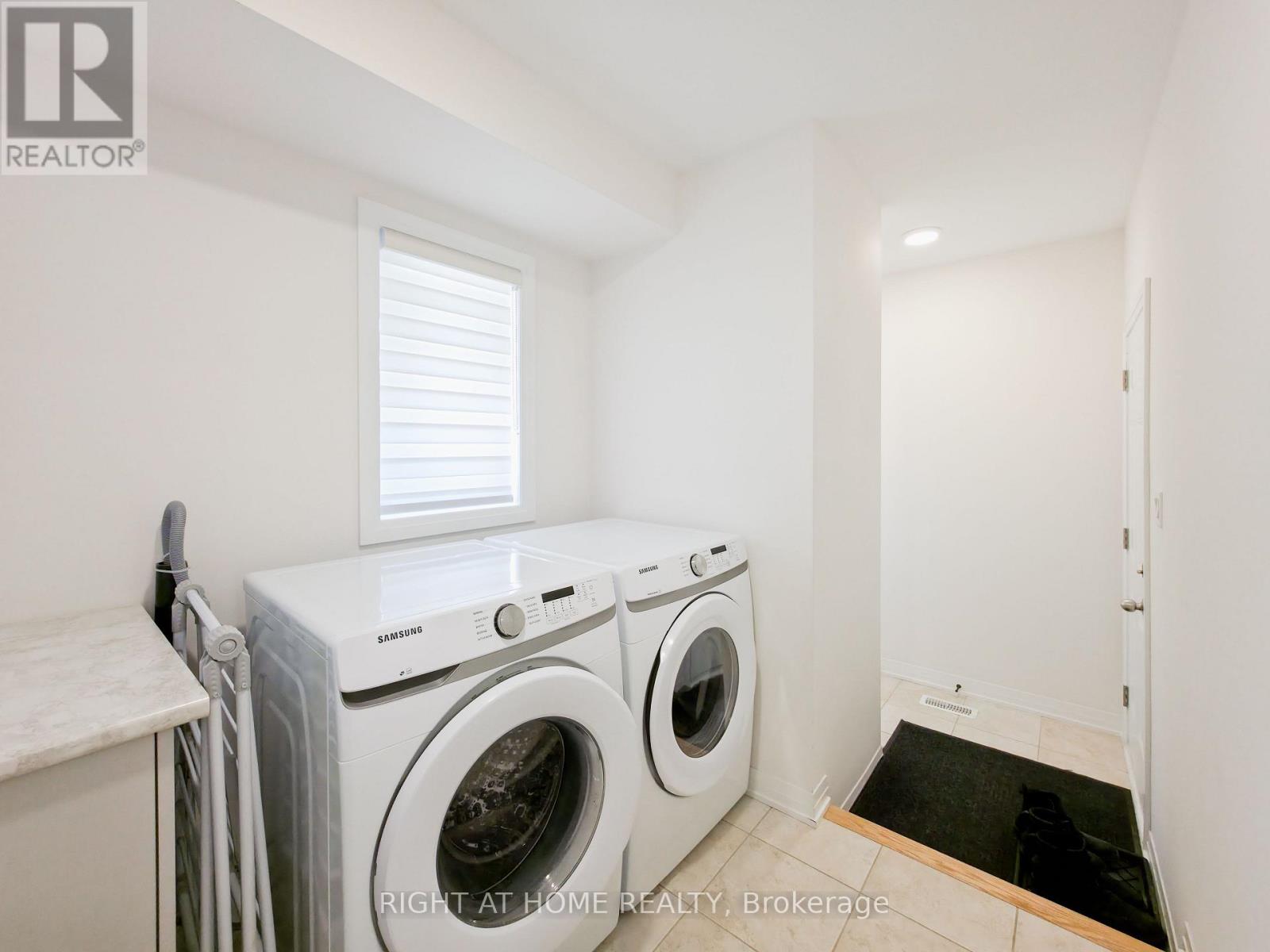 15 Ambereen Place, Clarington, Ontario  L1C 5P2 - Photo 7 - E13043306