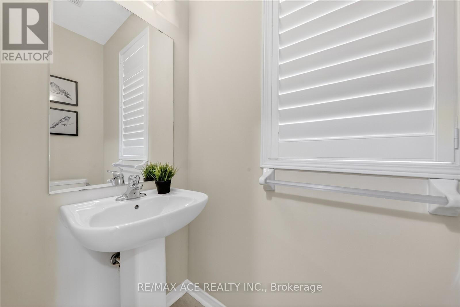 1034 Byron Street N, Whitby, Ontario  L1N 0E5 - Photo 20 - E13043314