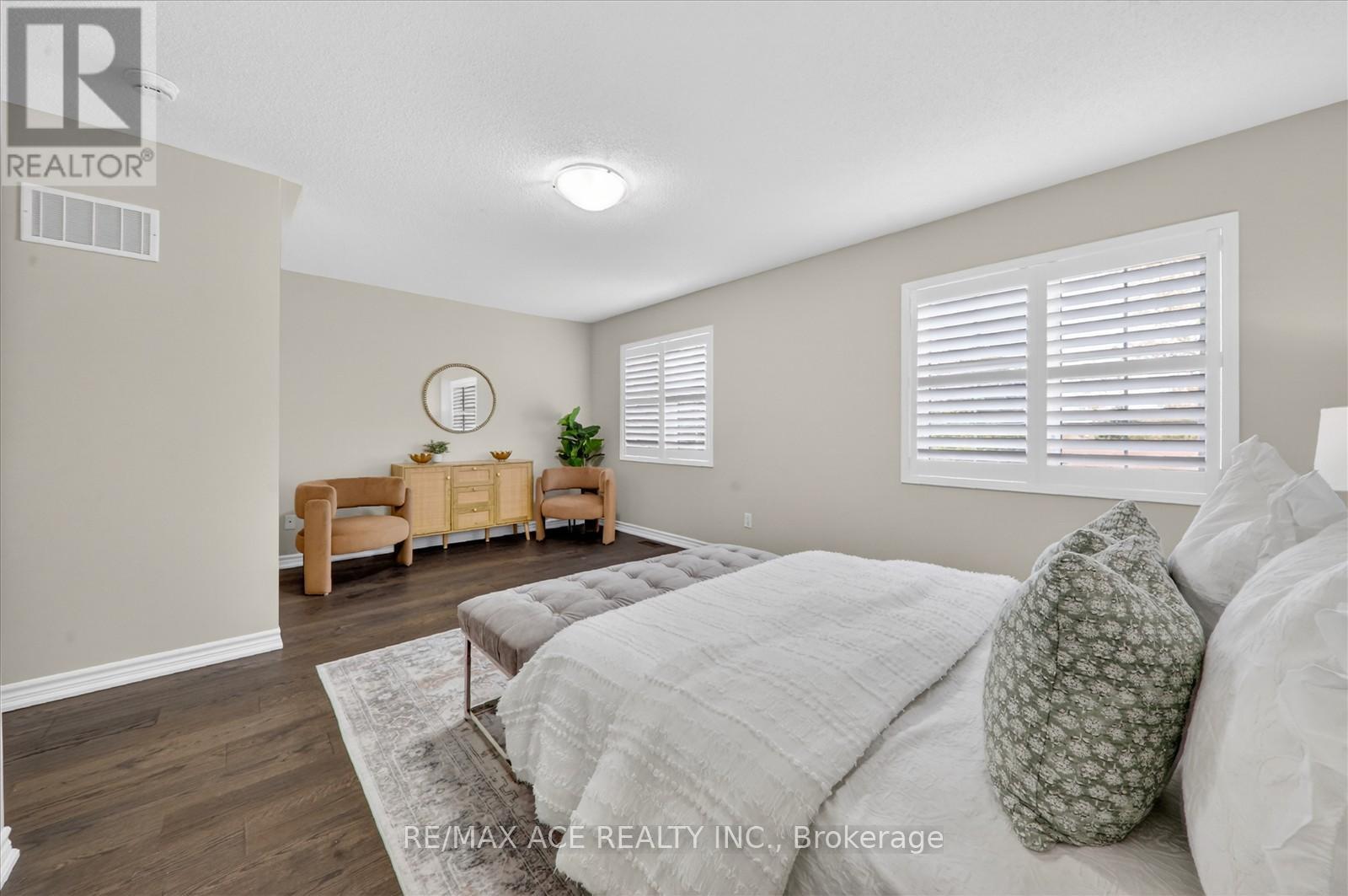 1034 Byron Street N, Whitby, Ontario  L1N 0E5 - Photo 24 - E13043314