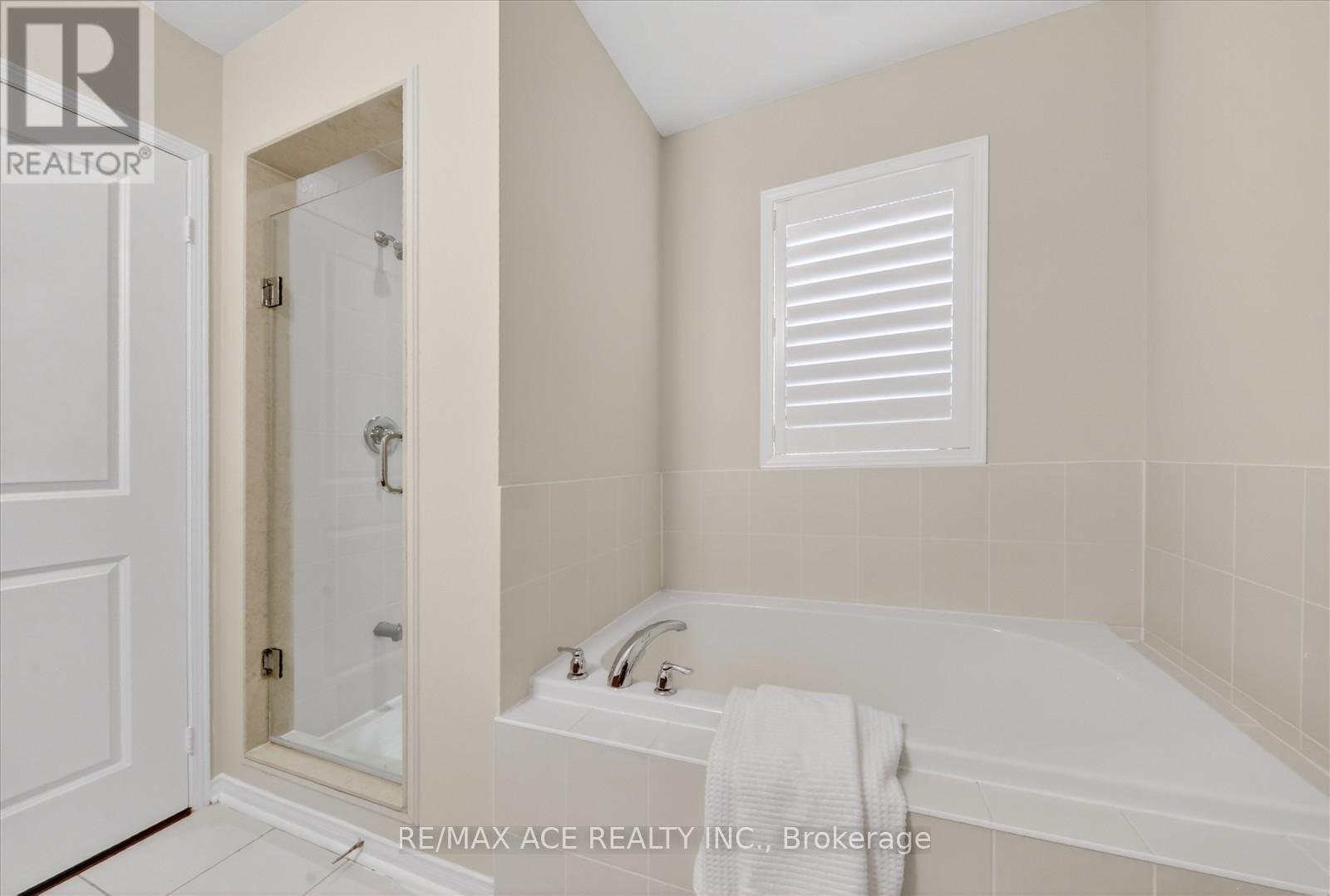 1034 Byron Street N, Whitby, Ontario  L1N 0E5 - Photo 28 - E13043314