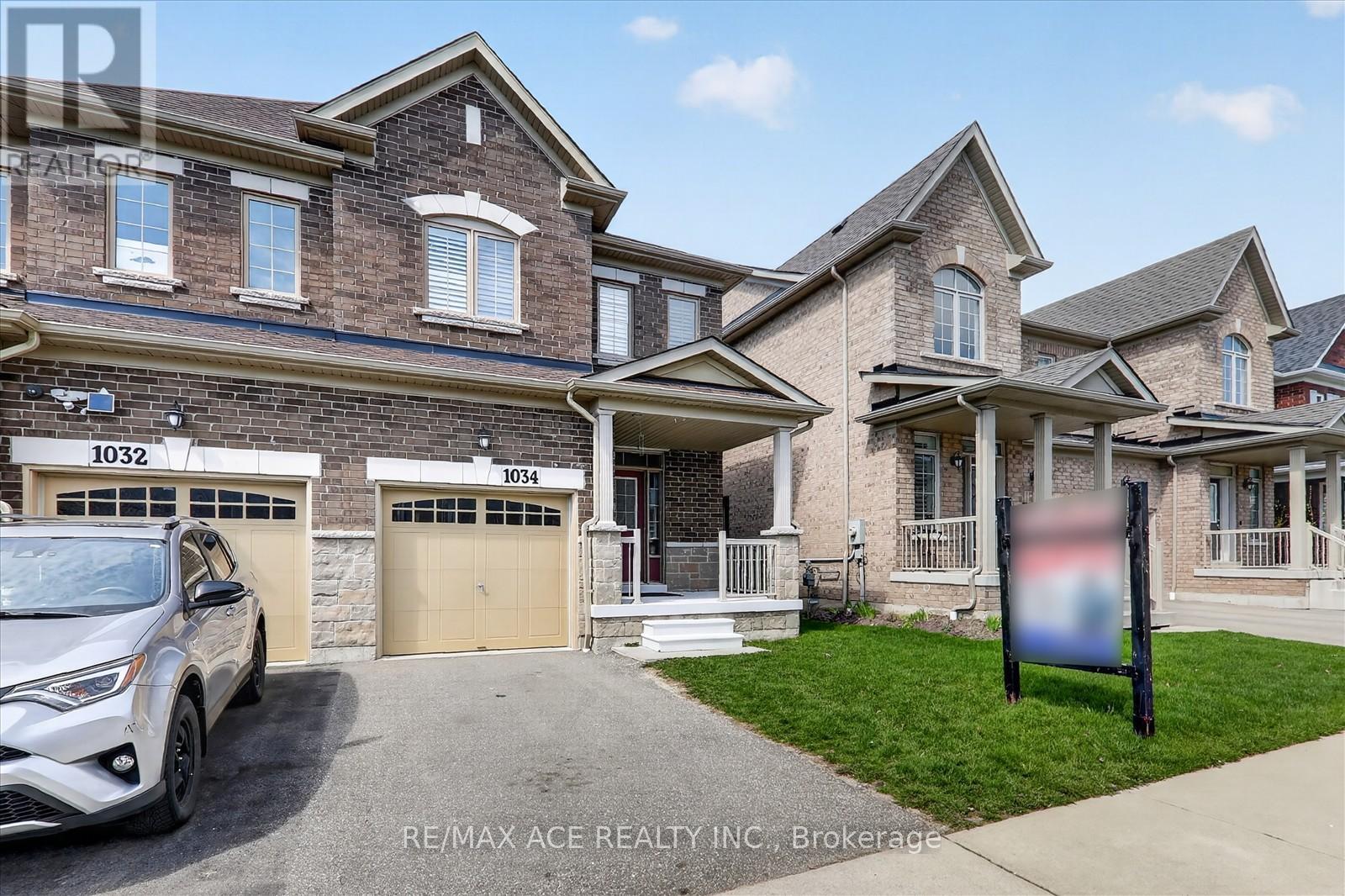 1034 Byron Street N, Whitby, Ontario  L1N 0E5 - Photo 3 - E13043314