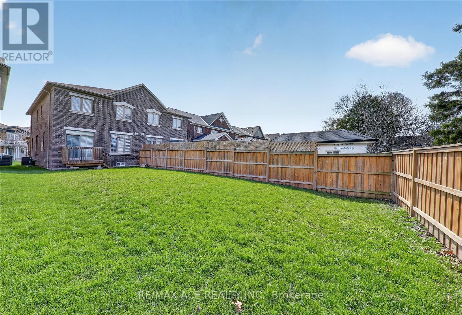 1034 Byron Street N, Whitby, Ontario  L1N 0E5 - Photo 40 - E13043314