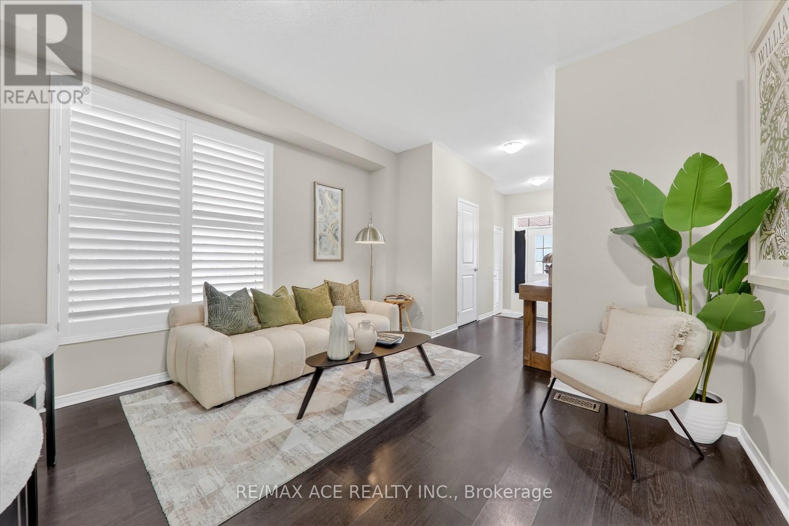 1034 Byron Street N, Whitby, Ontario  L1N 0E5 - Photo 8 - E13043314