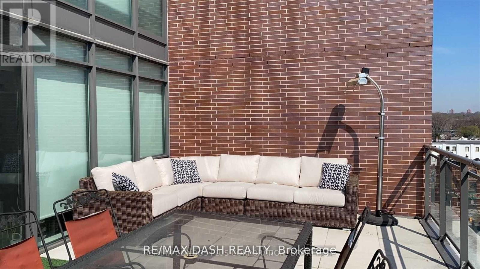 701 - 90 Broadview Avenue, Toronto, Ontario  M4M 3H3 - Photo 10 - E13043396