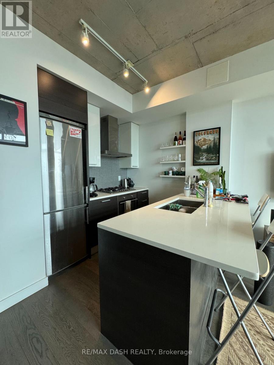 701 - 90 Broadview Avenue, Toronto, Ontario  M4M 3H3 - Photo 5 - E13043396