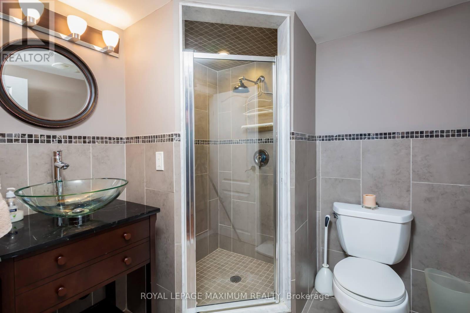 33 Alice Crescent, Toronto, Ontario  M1R 4N6 - Photo 31 - E13043400