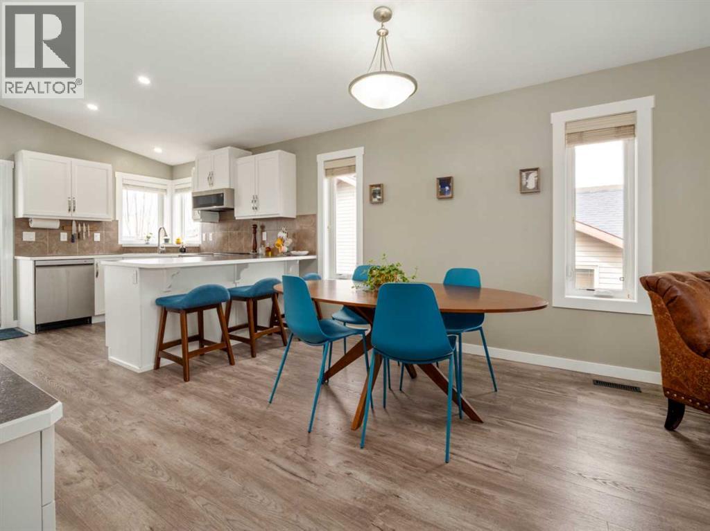 240 Mildred Dobbs Boulevard N, Lethbridge, Alberta  T1H 5R4 - Photo 10 - A2304226