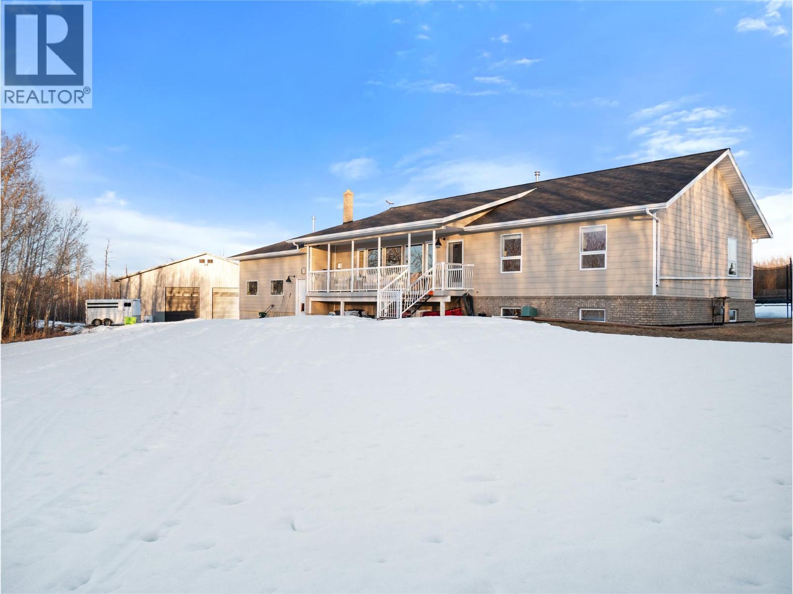 7195 227 Road, Dawson Creek, British Columbia  V1G 0C2 - Photo 1 - 10384725