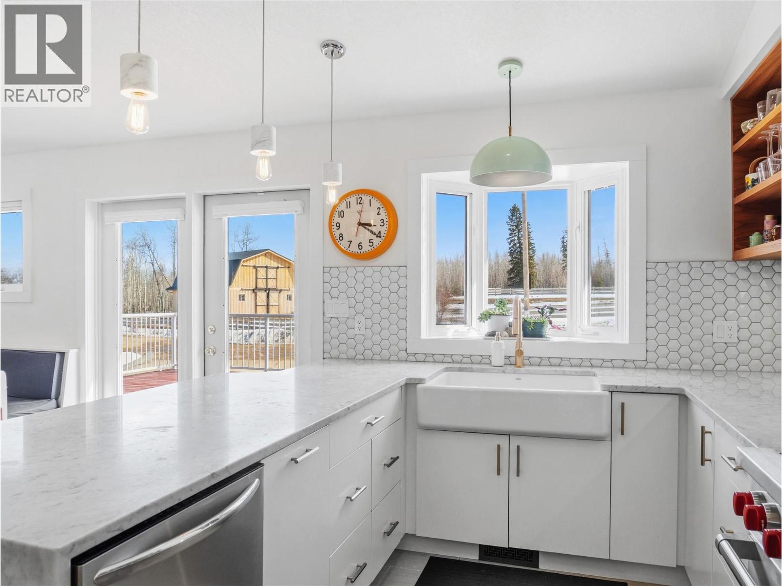 7195 227 Road, Dawson Creek, British Columbia  V1G 0C2 - Photo 5 - 10384725