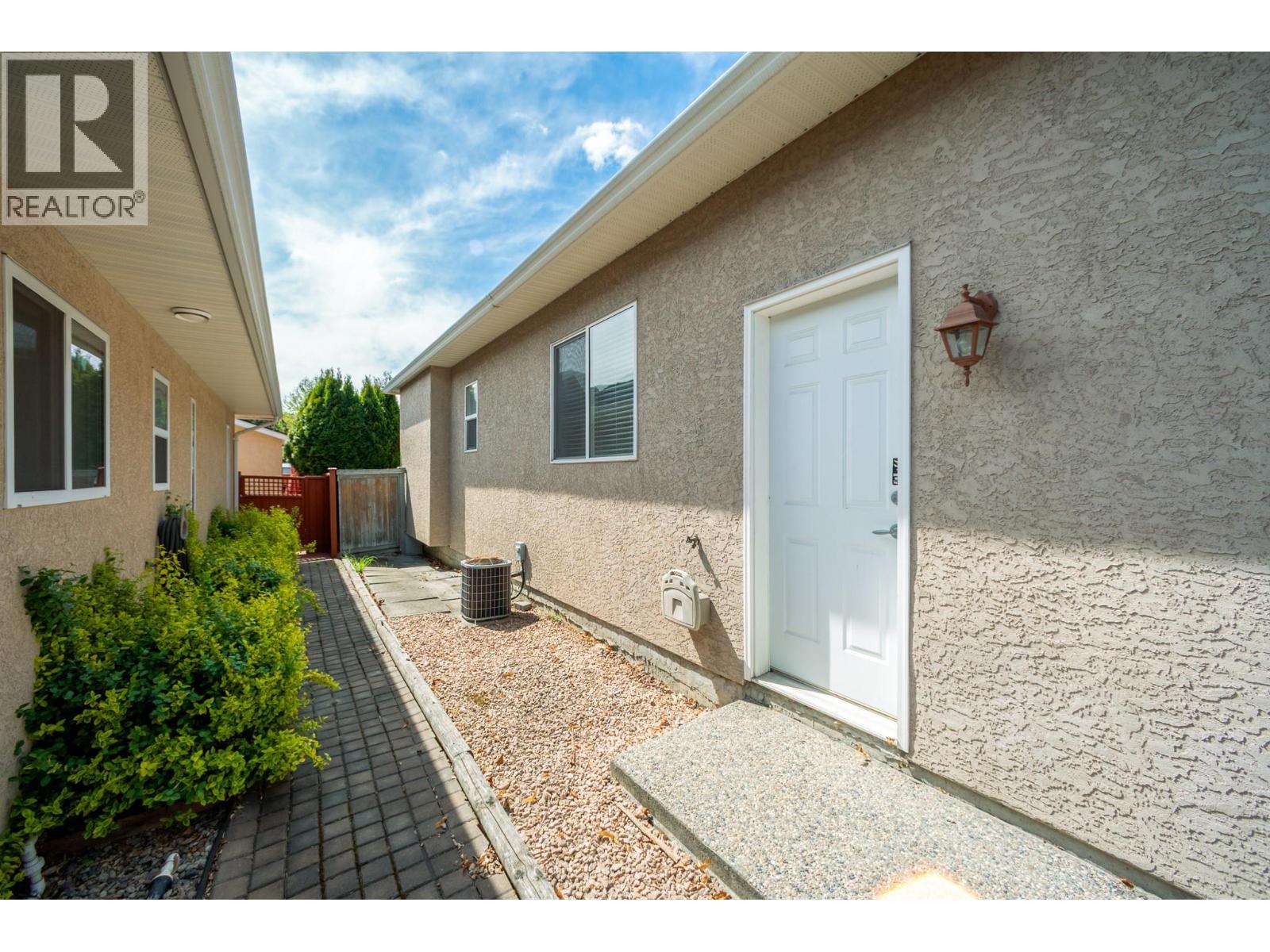 3585 Windermere Road, Kelowna, British Columbia  V1W 4M8 - Photo 48 - 10384752