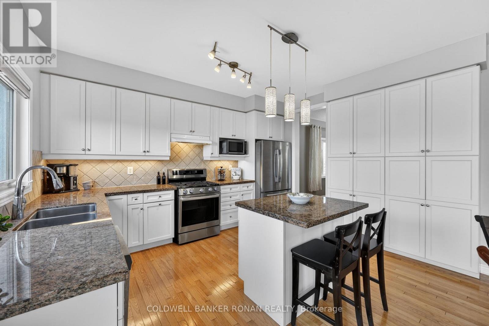 182 Shephard Avenue, New Tecumseth, Ontario  L9R 0K1 - Photo 12 - N13043376