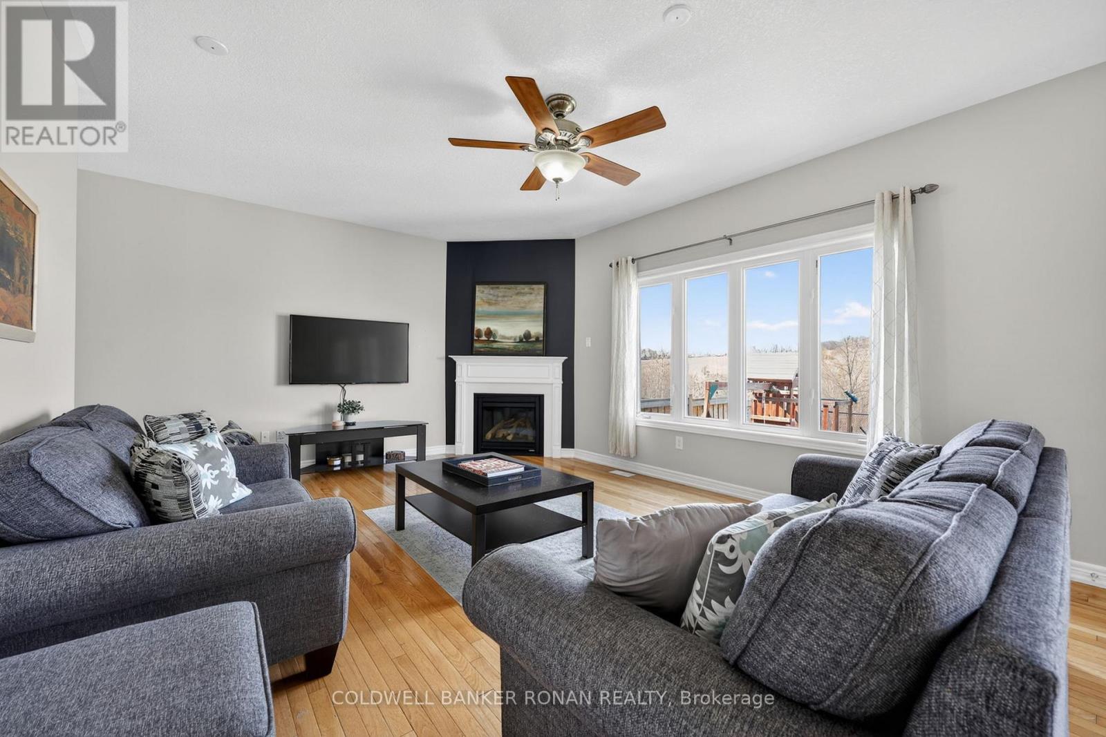 182 Shephard Avenue, New Tecumseth, Ontario  L9R 0K1 - Photo 15 - N13043376