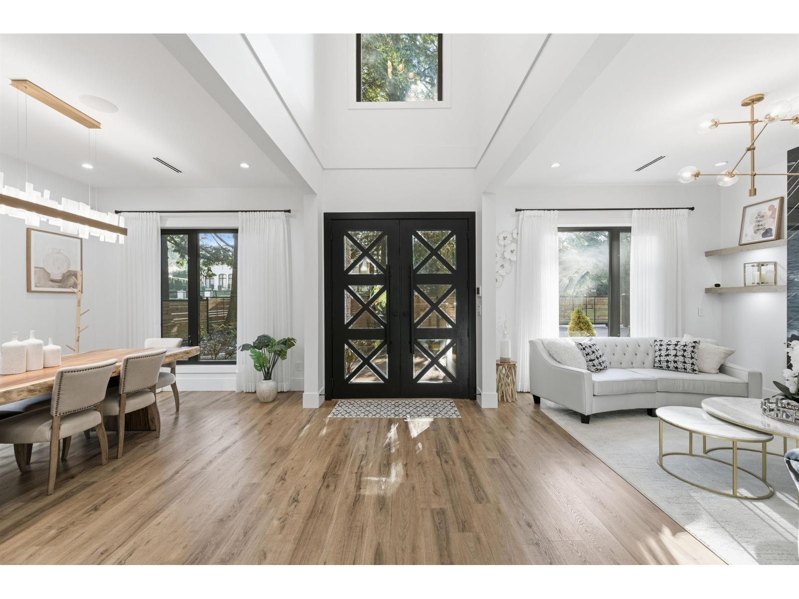 13125 24 Avenue, Surrey, British Columbia  V4A 2G2 - Photo 3 - R3115506