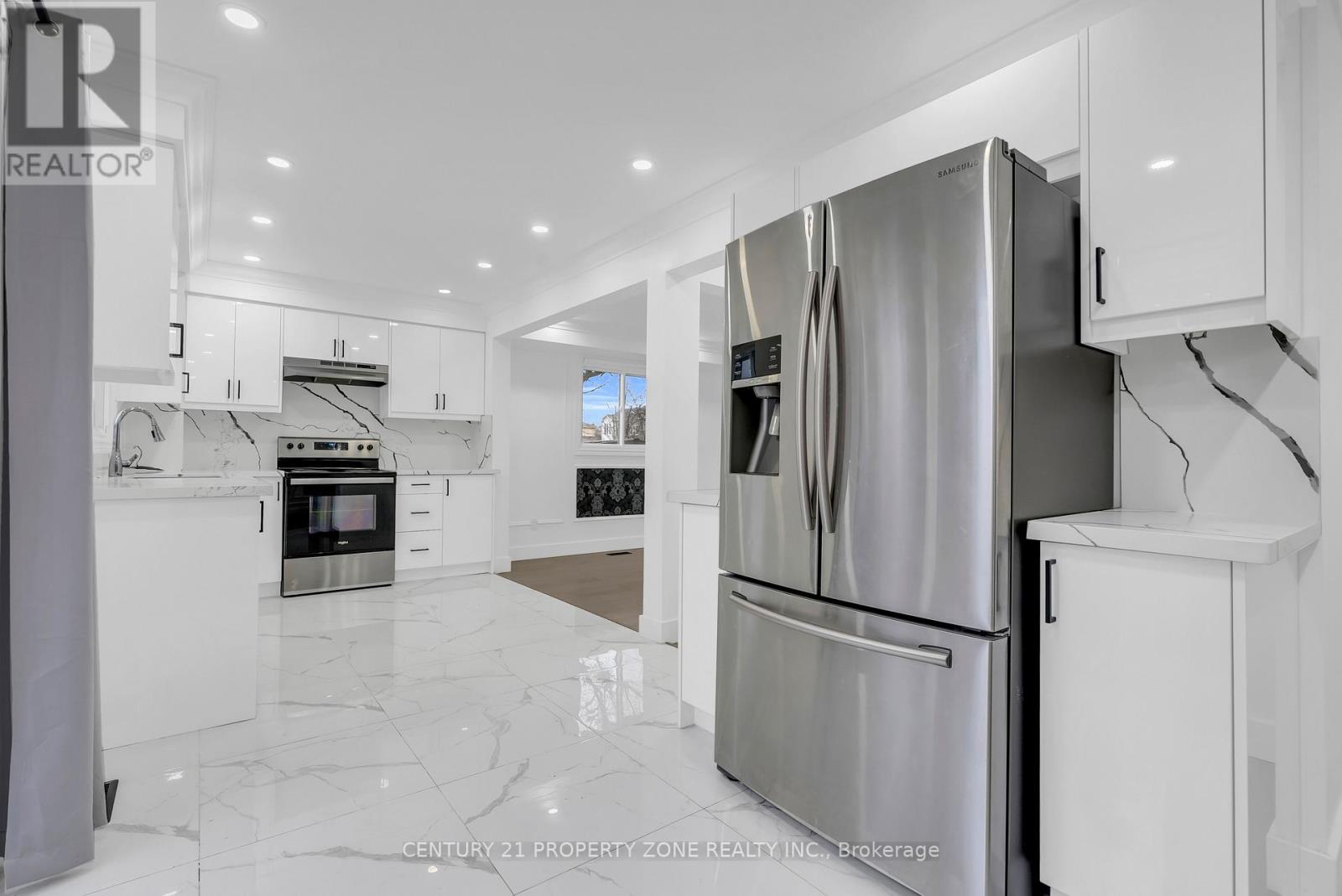 188 Cardinal Street, Barrie, Ontario  L4M 6G8 - Photo 12 - S13043280