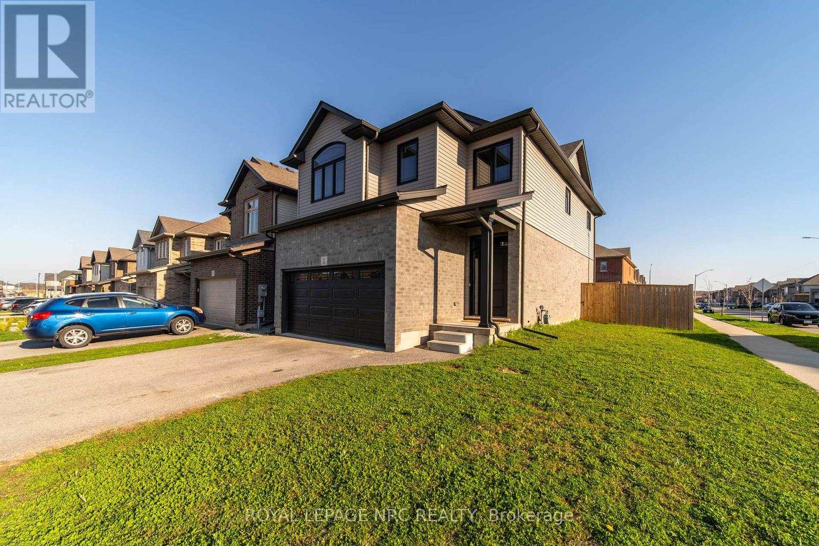 1 SPARKLE DRIVE, Thorold, Ontario