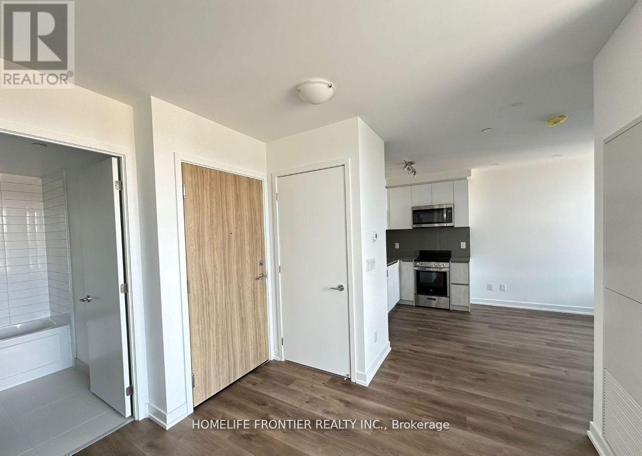 318 - 3100 Keele Street, Toronto, Ontario  M3M 0E1 - Photo 3 - W13043274