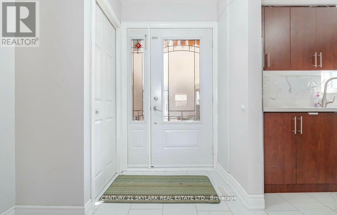 26 - 435 Silverstone Drive, Toronto, Ontario  M9V 3K7 - Photo 3 - W13043302