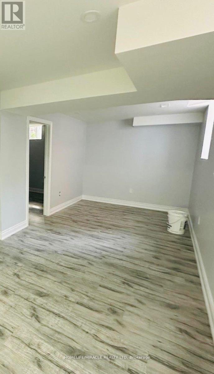 41 Antibes Drive, Brampton, Ontario  L6X 5H6 - Photo 4 - W13043322