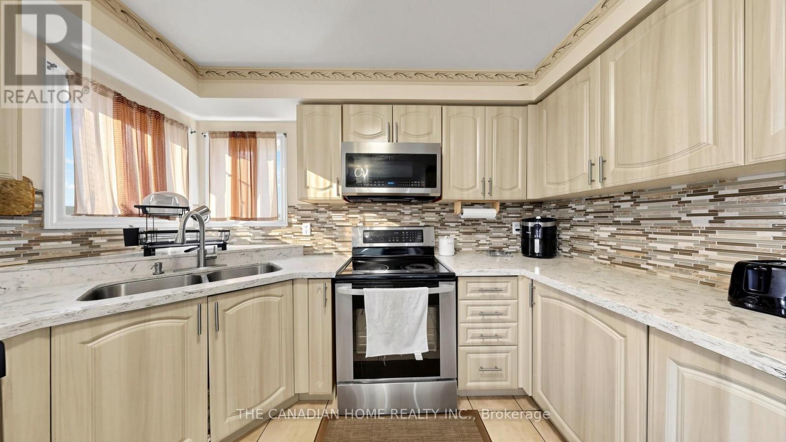 27 Wallaby Way, Brampton, Ontario  L6R 3G1 - Photo 15 - W13043344