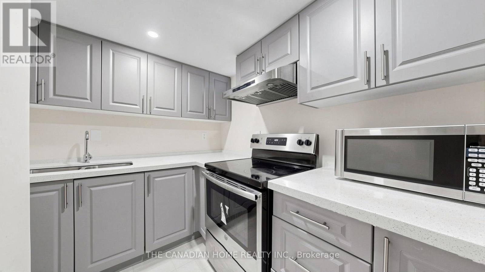 27 Wallaby Way, Brampton, Ontario  L6R 3G1 - Photo 38 - W13043344