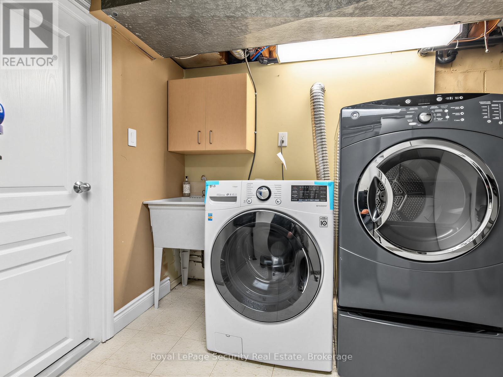 50 Wilmar Road, Toronto, Ontario  M9B 3S1 - Photo 12 - W13043346