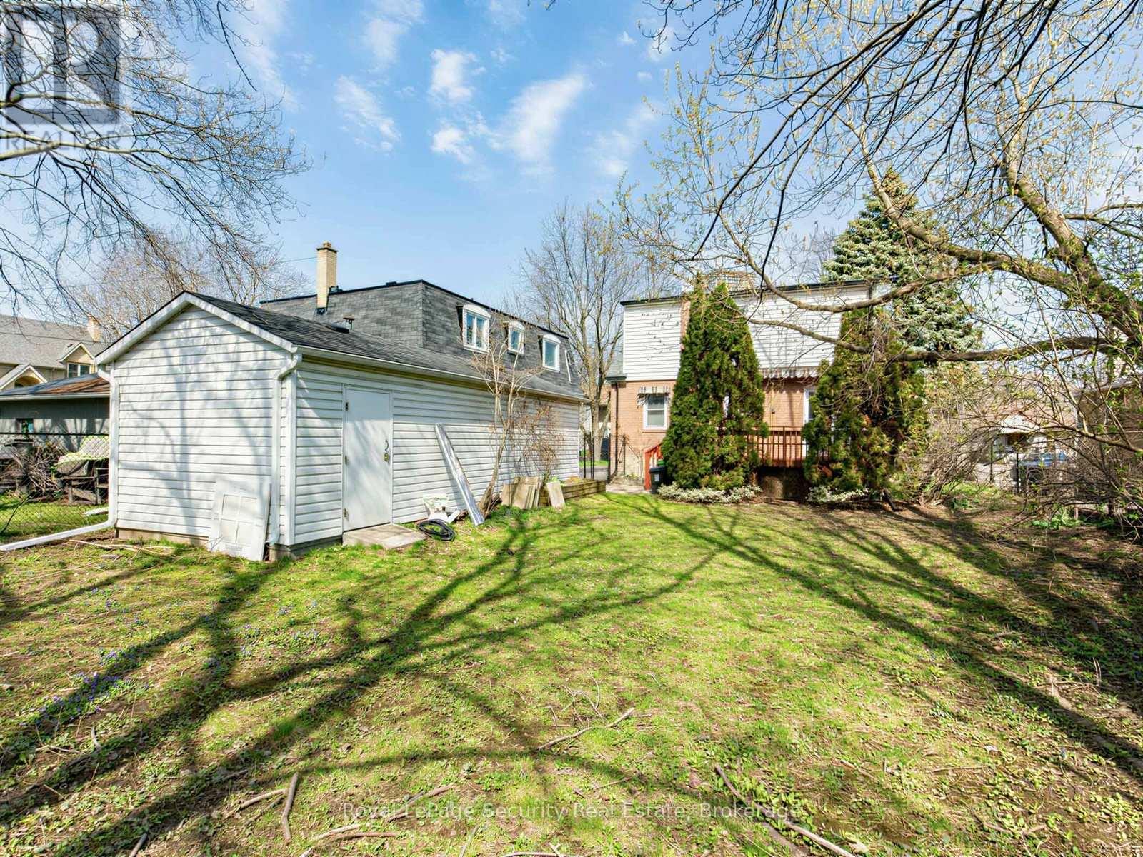 50 Wilmar Road, Toronto, Ontario  M9B 3S1 - Photo 14 - W13043346