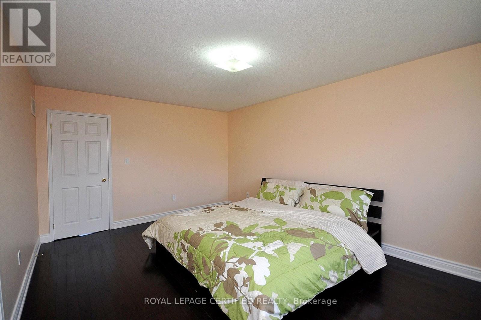 426 Orange Walk Crescent, Mississauga, Ontario  L5R 0A8 - Photo 13 - W13043348