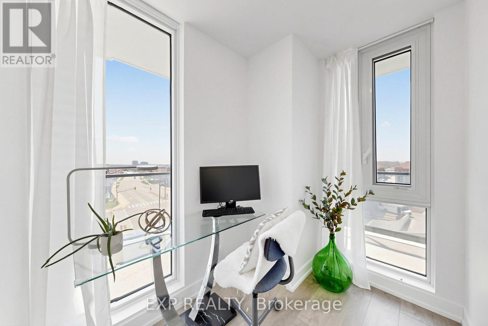 215 Veterans Drive, Brampton, Ontario  L7A 4S6 - Photo 22 - W13043374