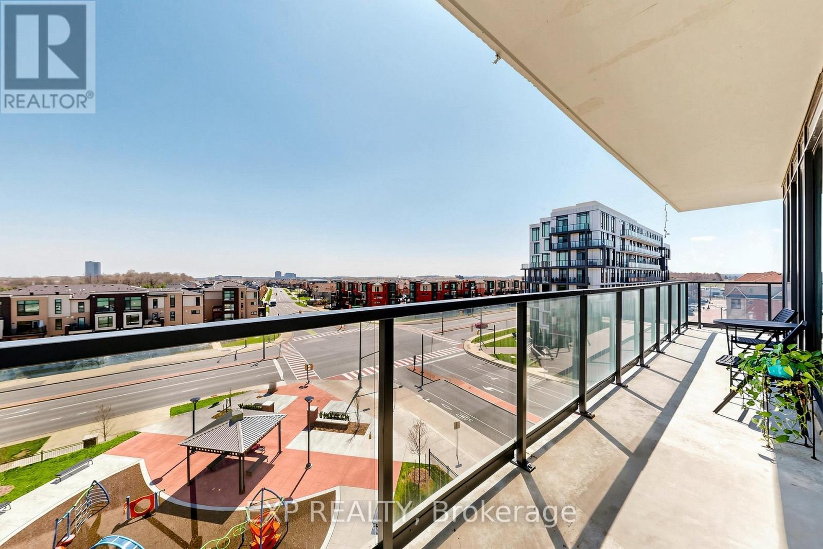 215 Veterans Drive, Brampton, Ontario  L7A 4S6 - Photo 28 - W13043374