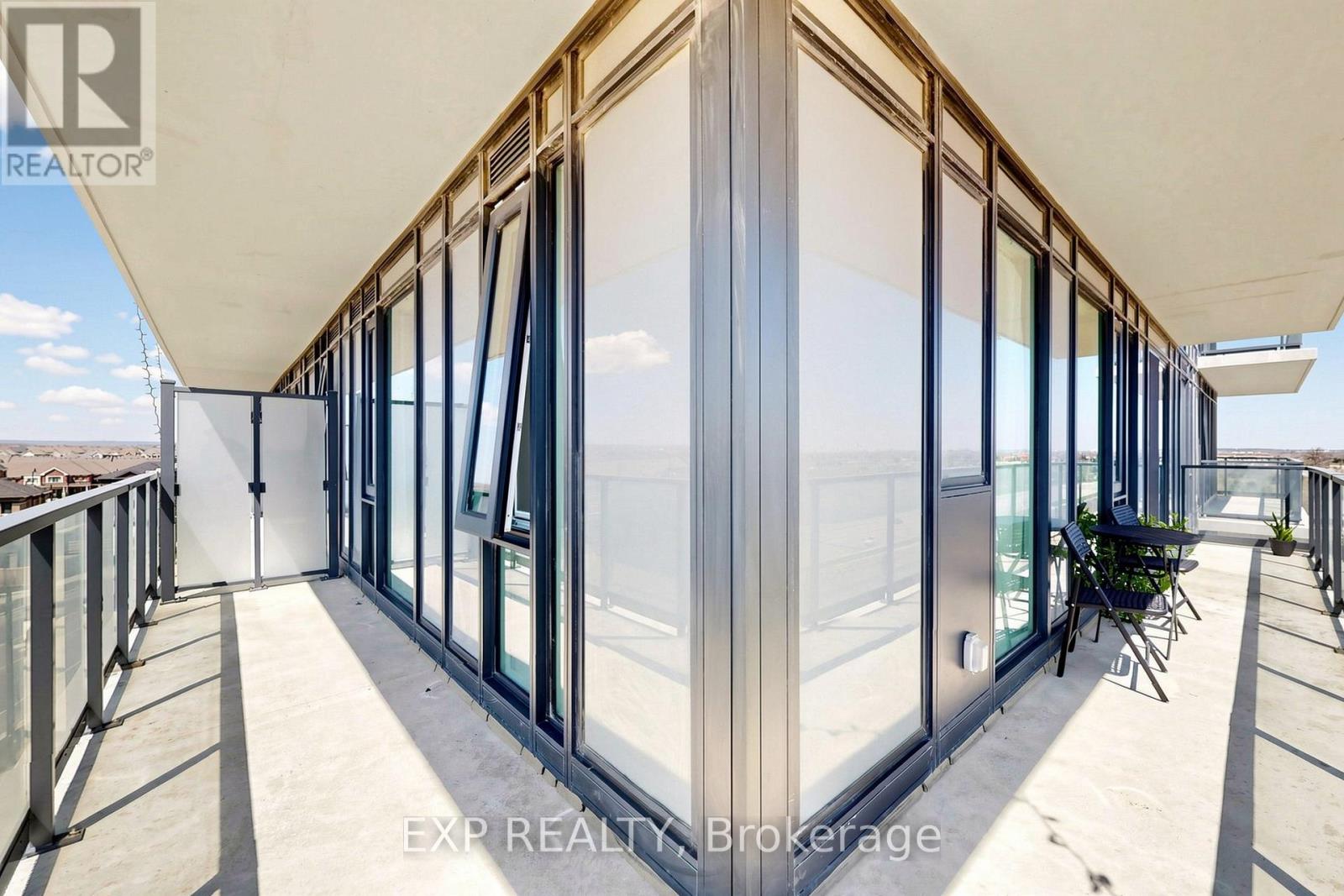 215 Veterans Drive, Brampton, Ontario  L7A 4S6 - Photo 32 - W13043374