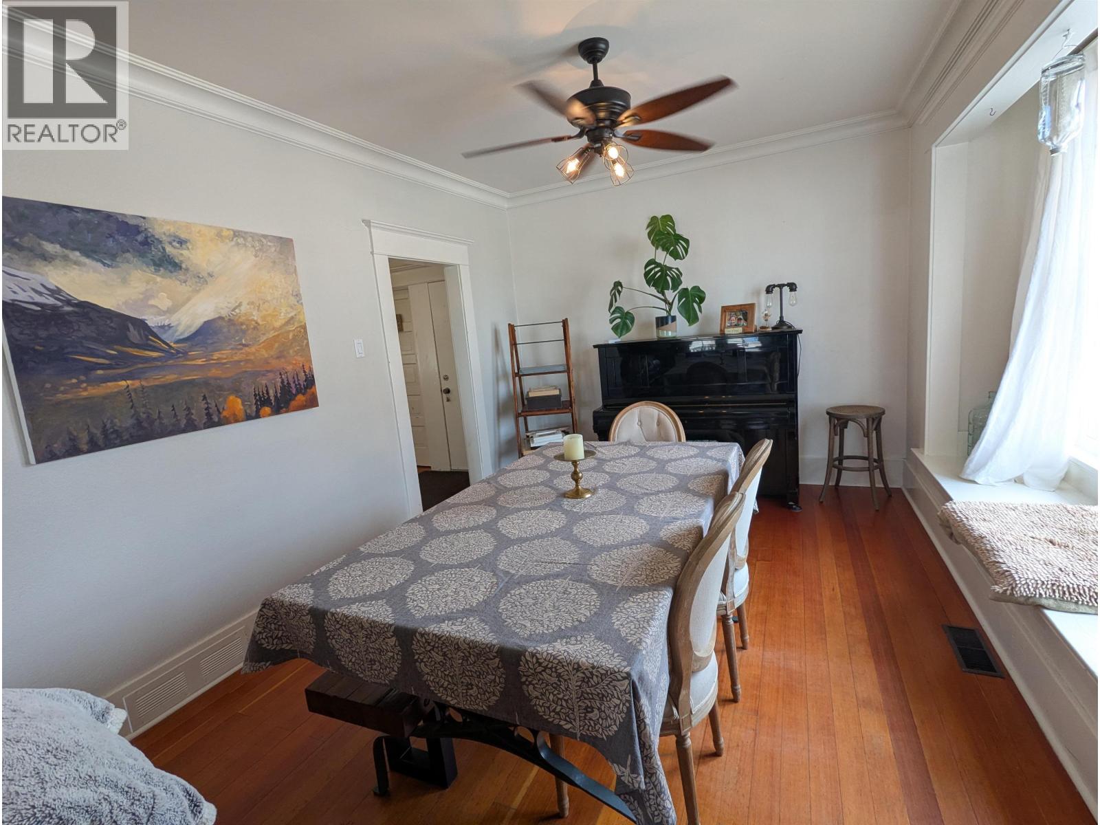 3891 Broadway Avenue, Smithers, British Columbia  V0J 2N0 - Photo 9 - R3097144