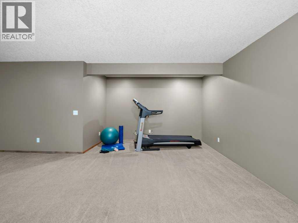 108 Pantego Rise Nw, Calgary, Alberta  T3K 6J3 - Photo 32 - A2282683