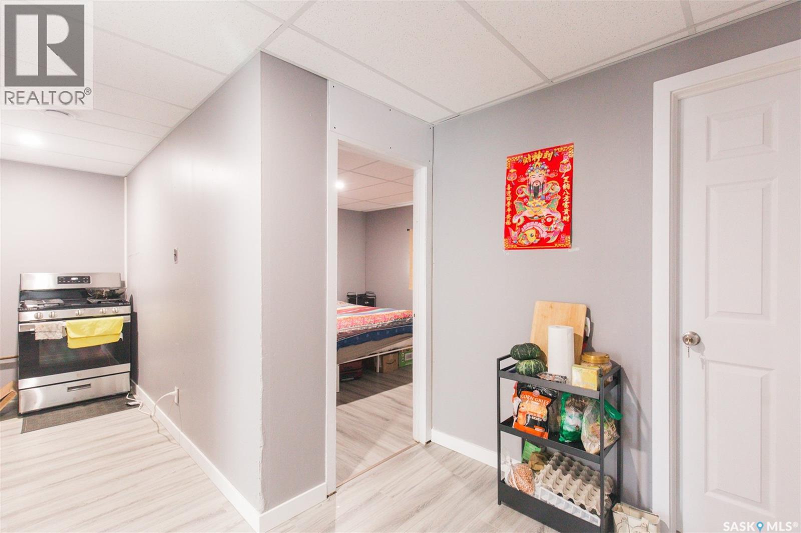 306 Fairford Street W, Moose Jaw, Saskatchewan  S6H 1V9 - Photo 7 - SK033922