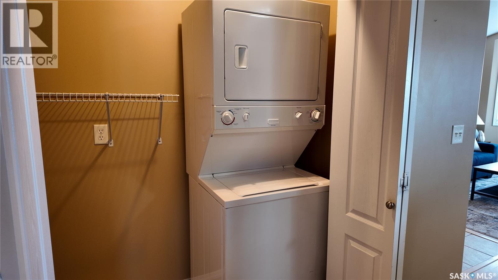 4128 Buckingham Drive E, Regina, Saskatchewan  S4V 3A9 - Photo 19 - SK033918