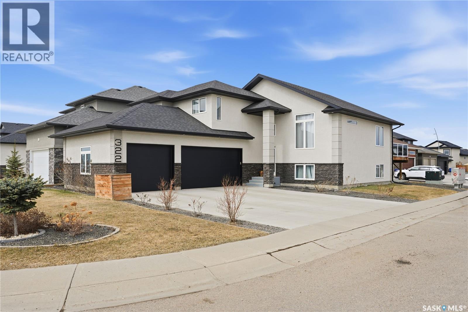 322 Glacial Shores MANOR, Saskatoon, Saskatchewan