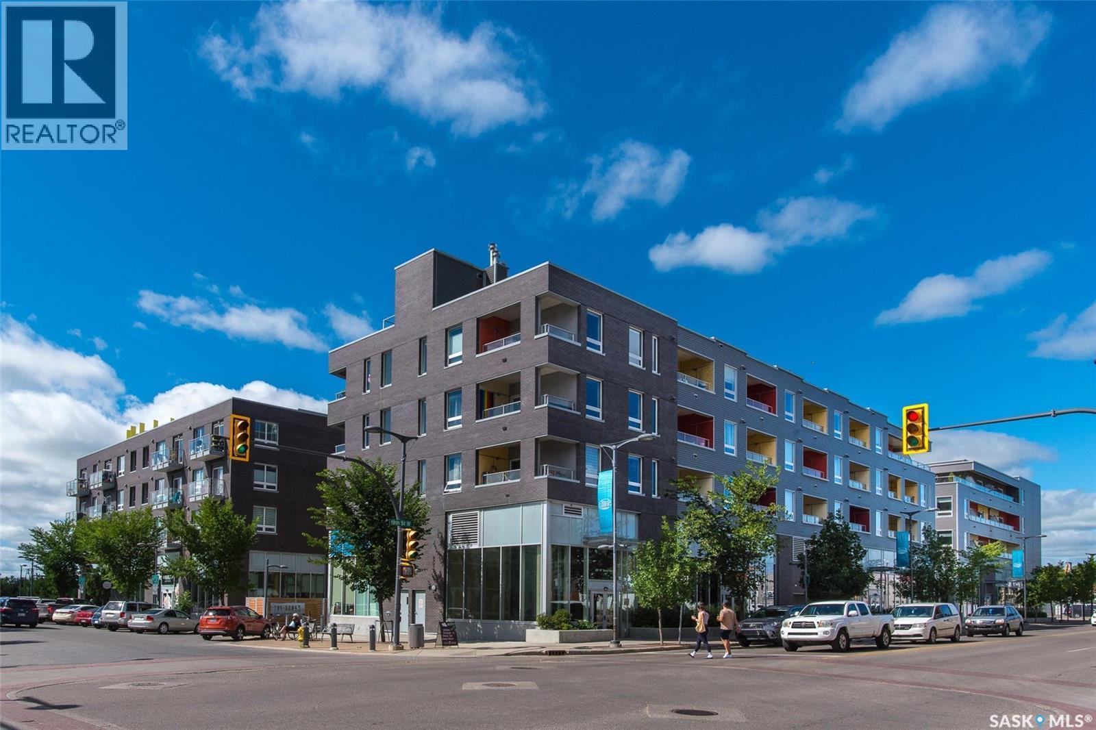 205 19th Street W, Saskatoon, Saskatchewan  S7M 5N3 - Photo 3 - SK033911