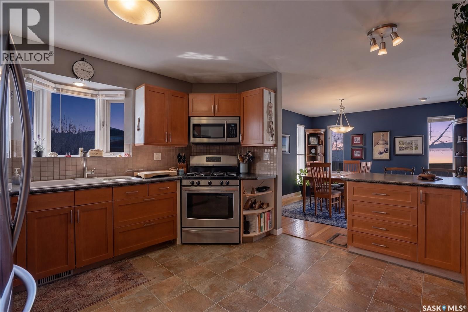 250 Bornstein Court, Saskatoon, Saskatchewan  S7N 3Y3 - Photo 12 - SK033820