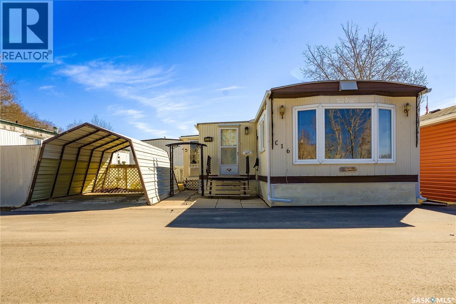 1455 C16 9th Avenue Ne, Moose Jaw, Saskatchewan  S6J 0A9 - Photo 1 - SK033804